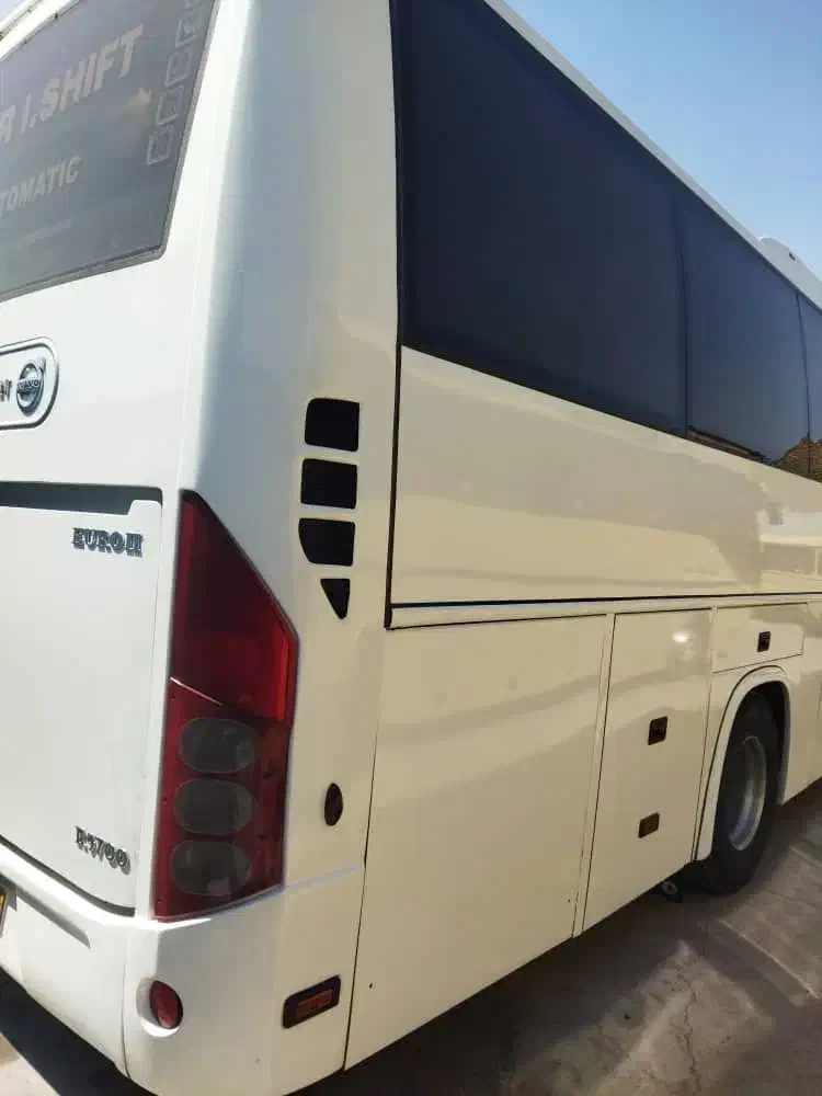 اتوبوس دربستی|خدمات حمل و نقل|فولادشهر, B4|دیوار