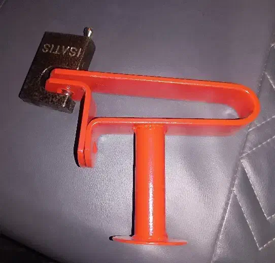 قفل پدال ترمز و کلاچ|قطعات یدکی و لوازم جانبی|شریف‌آباد, |دیوار