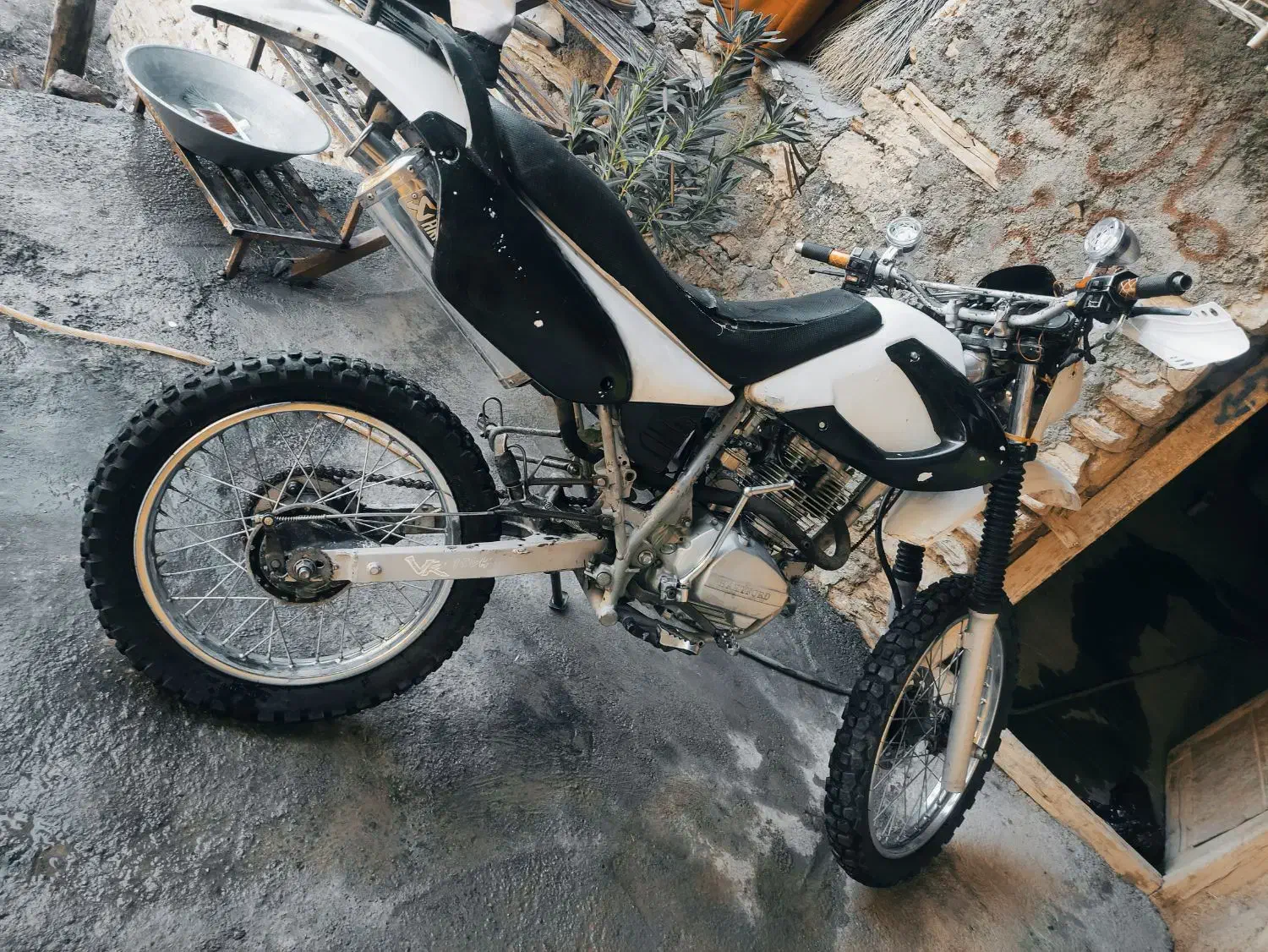 موتور 200هاتفوت|موتورسیکلت|کلاترزان, |دیوار