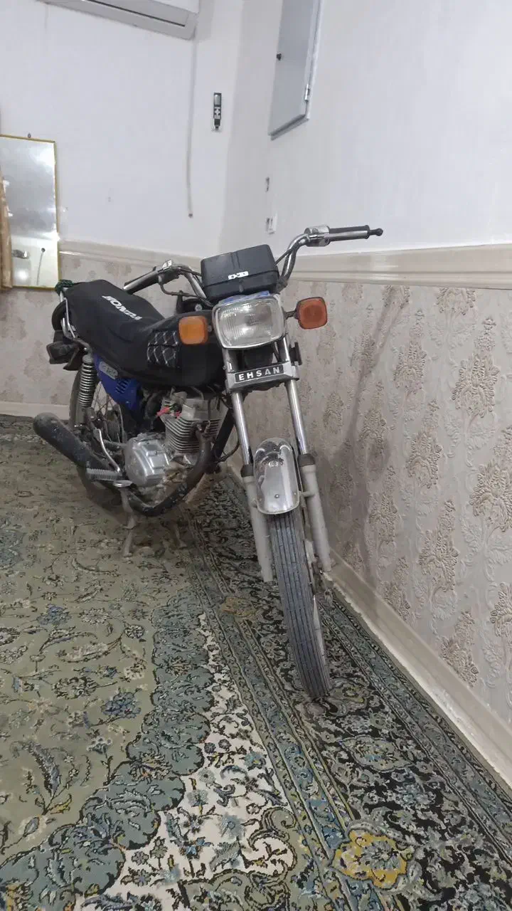 هندا احسان ۱۲۵مدل۹۹|موتورسیکلت|اهواز, اسلام آباد شرقی|دیوار