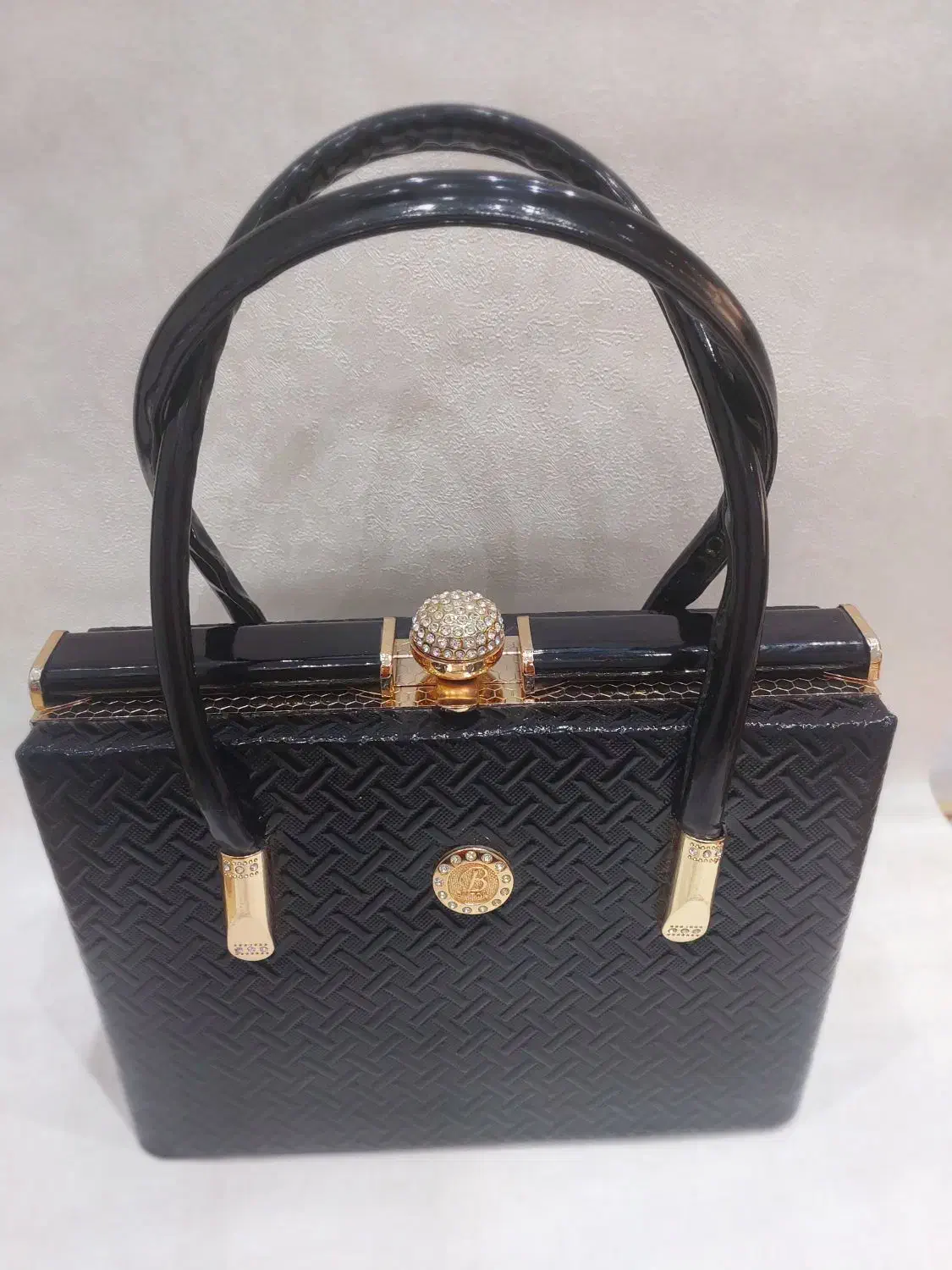 کیف مجلسی|کیف، کفش، کمربند|تبریز, |دیوار