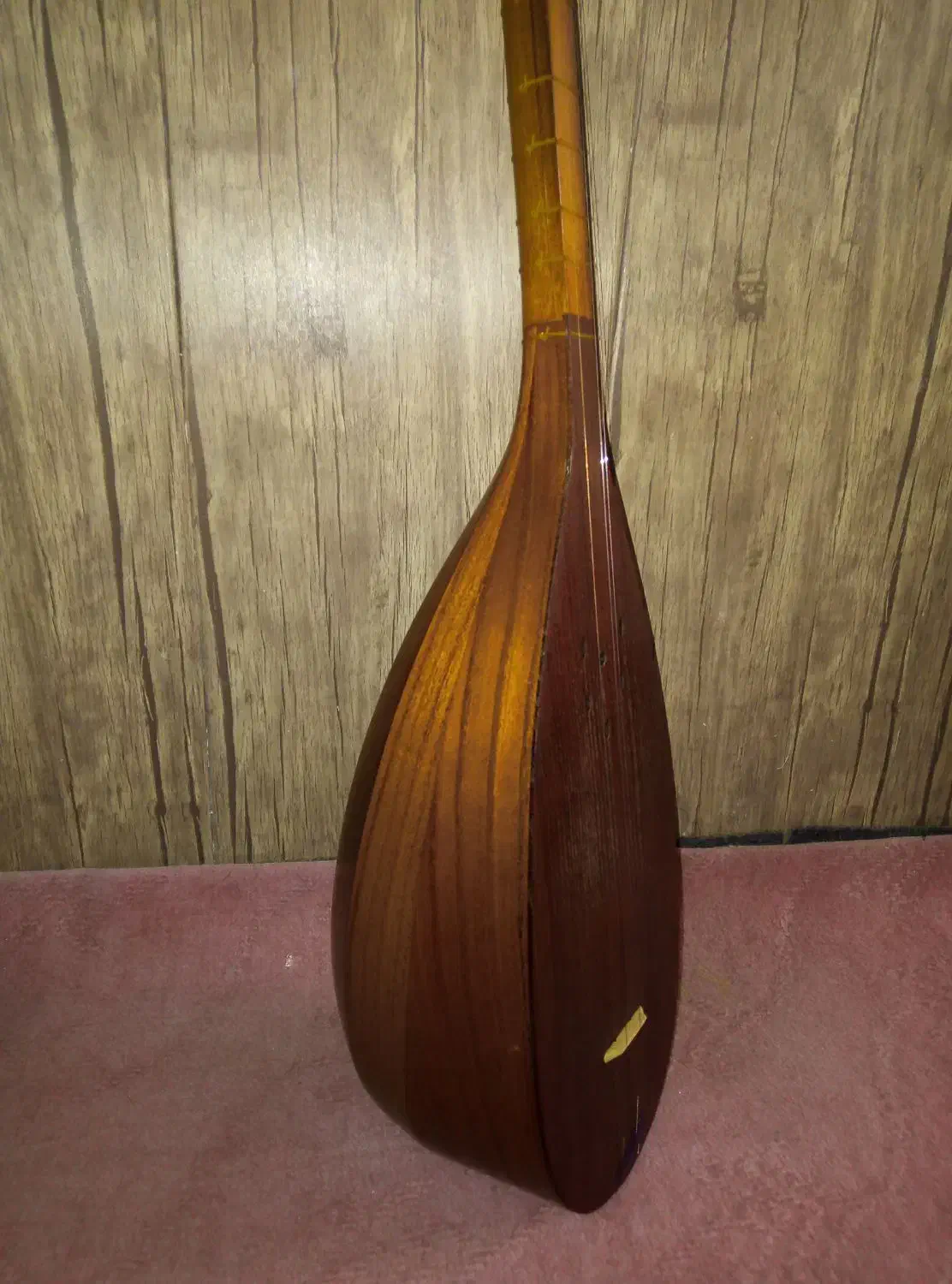 ساز تنبور با مهر فروتن (قدیمی اصل )|سازهای سنتی|همدان, |دیوار