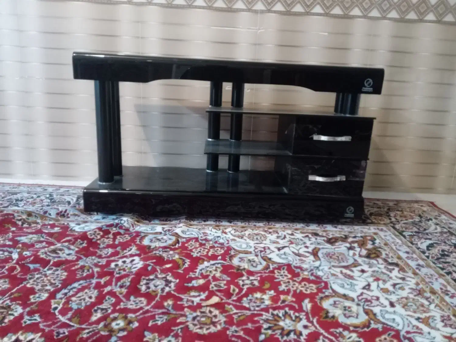 میز ال ای دی|میز تلویزیون|ایوان, |دیوار