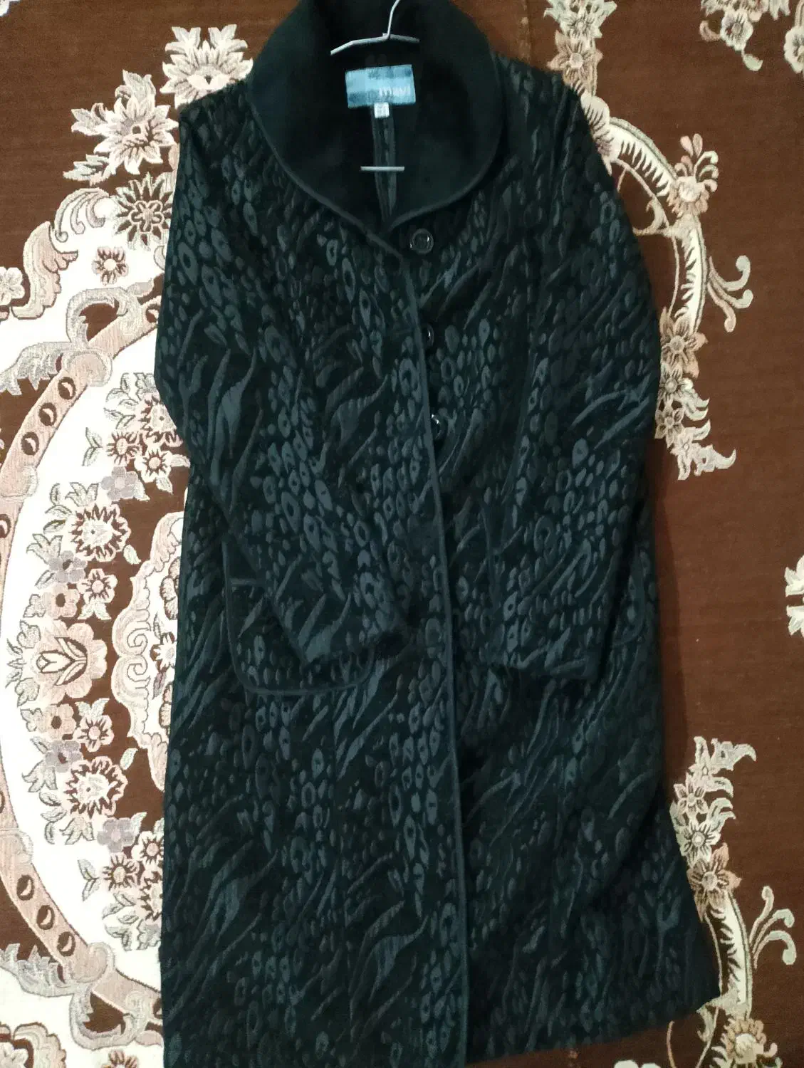 پالتو زنانه|لباس|آبسرد, |دیوار