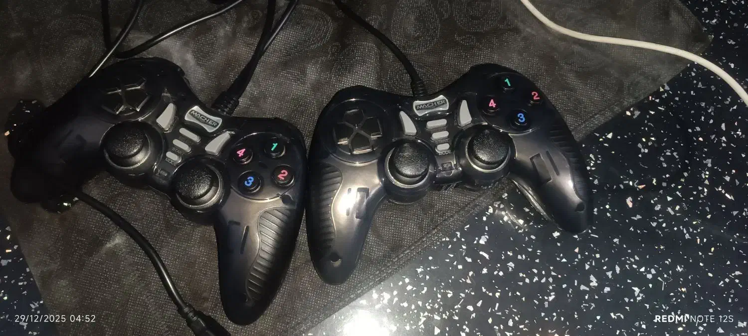 دسته بازی کامپیوتر|کنسول، بازی ویدئویی و آنلاین|محمدشهر, شهرک پیام (مهرالبرز)|دیوار