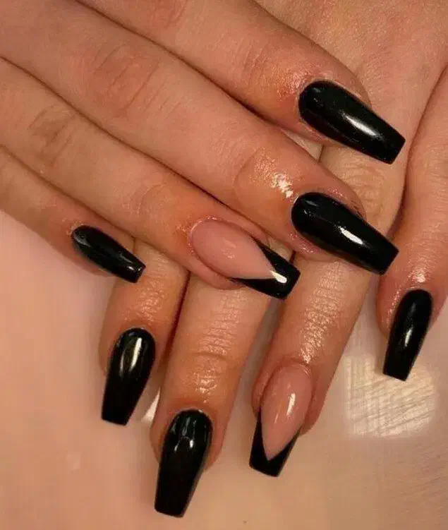 کاشت ناخن تخفیف ۱۹۸تومن بالاک‌ ژل سه سال سابقه|خدمات آرایشگری و زیبایی|قرچک, زیبا شهر|دیوار