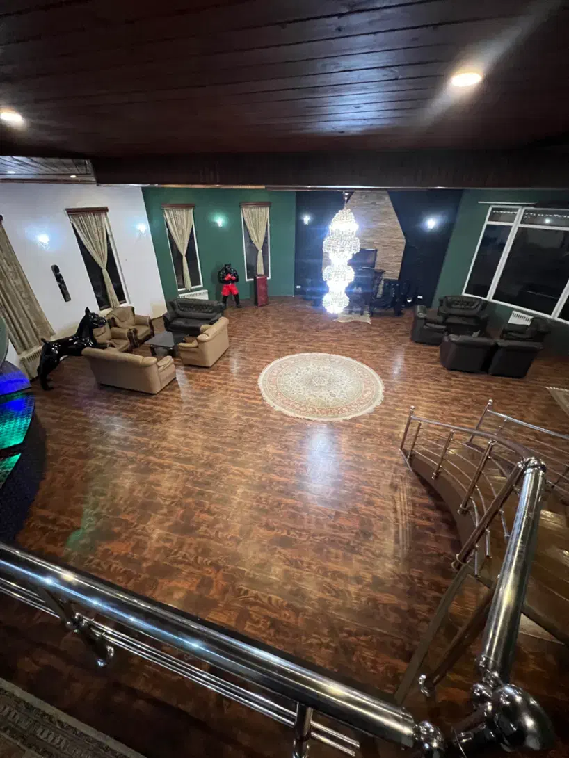 اجاره ویلاهای لوکس و عمارت برای مهمانی تولدمراسمات|اجارهٔ کوتاهمدت ویلا و باغ|کرج, عظیمیه|دیوار