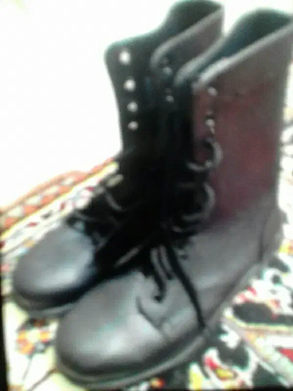 پوتین|کیف، کفش، کمربند|مشگین شهر, |دیوار