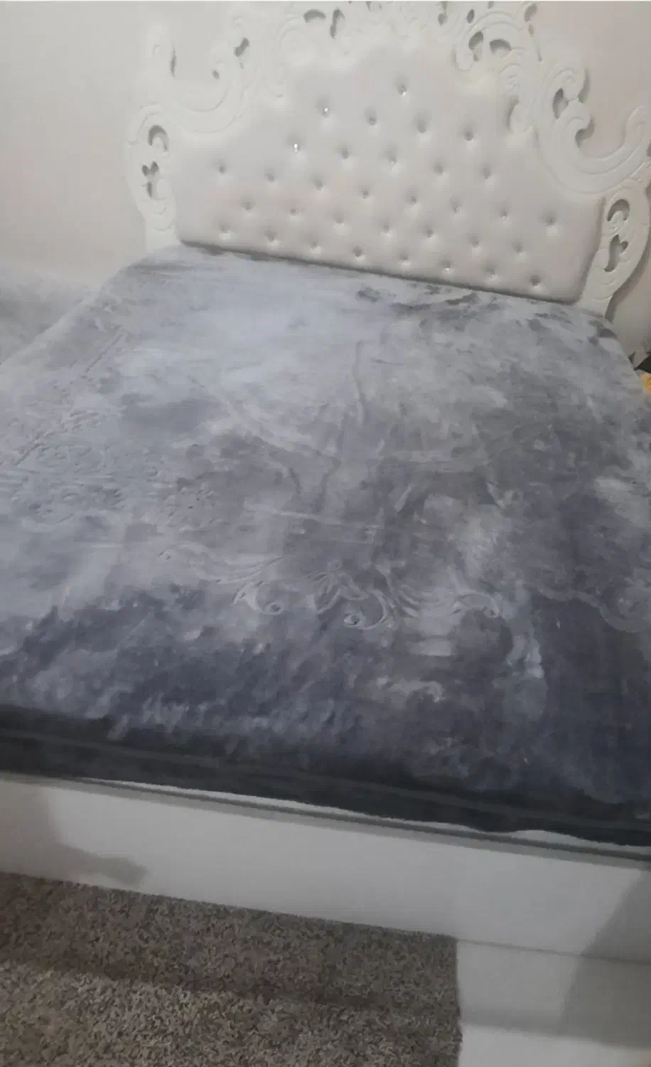 تخت سالم دونفره همراه با تشک|تخت و سرویس خواب|مریوان, |دیوار