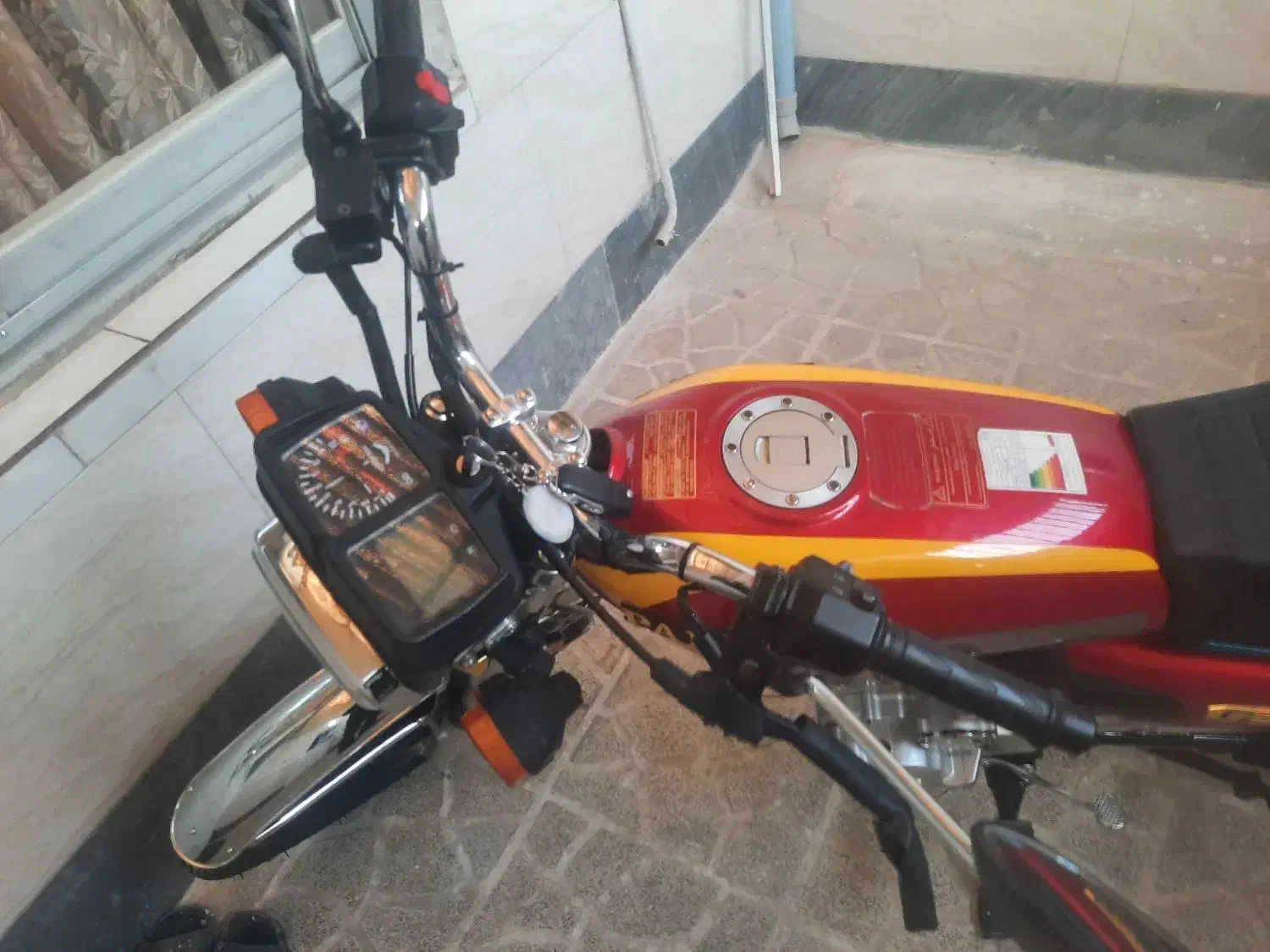 پرواز 200|موتورسیکلت|کرج, کمال‌شهر|دیوار