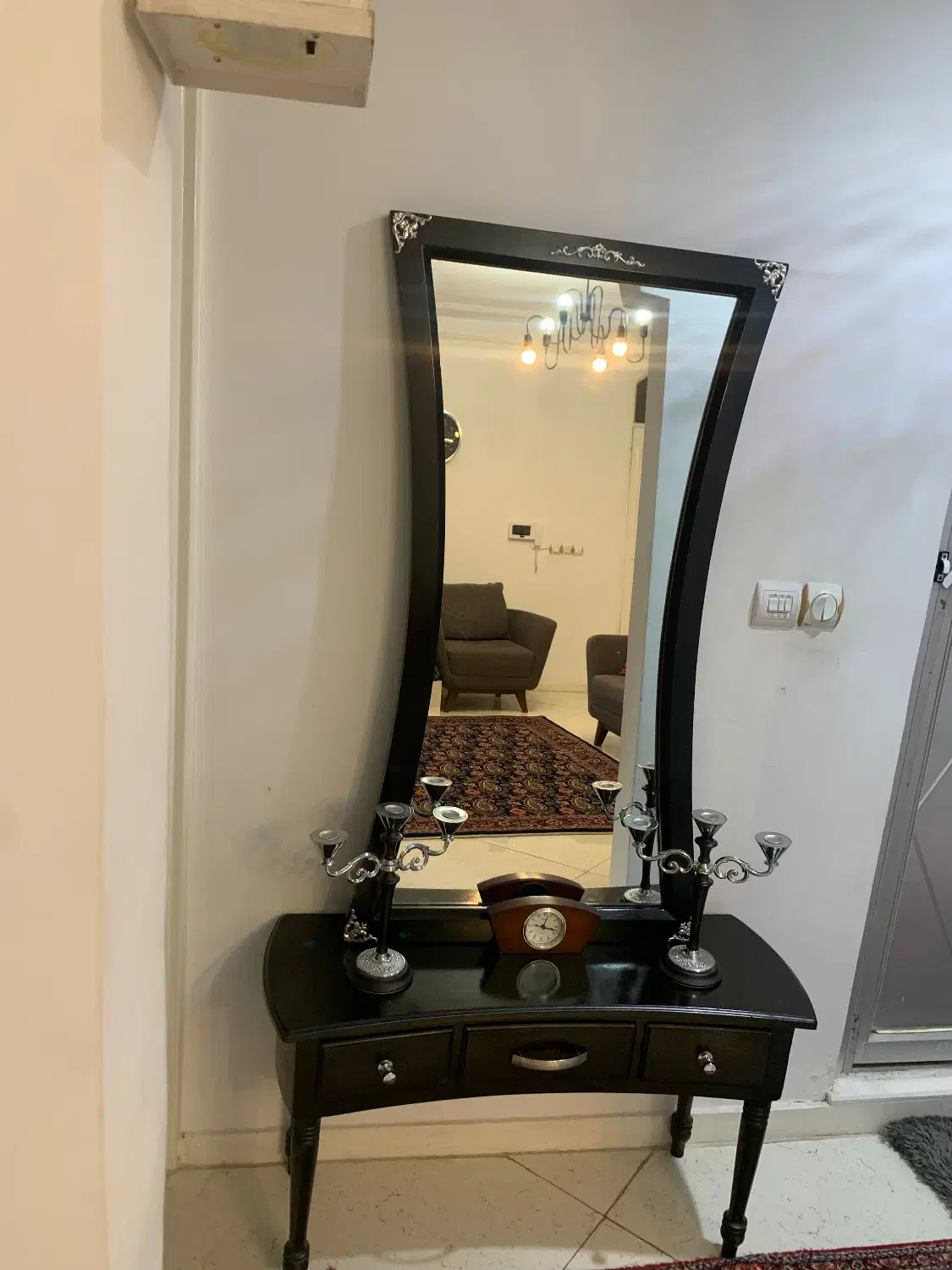 آینه و شمعدان|آینه|سنندج, |دیوار