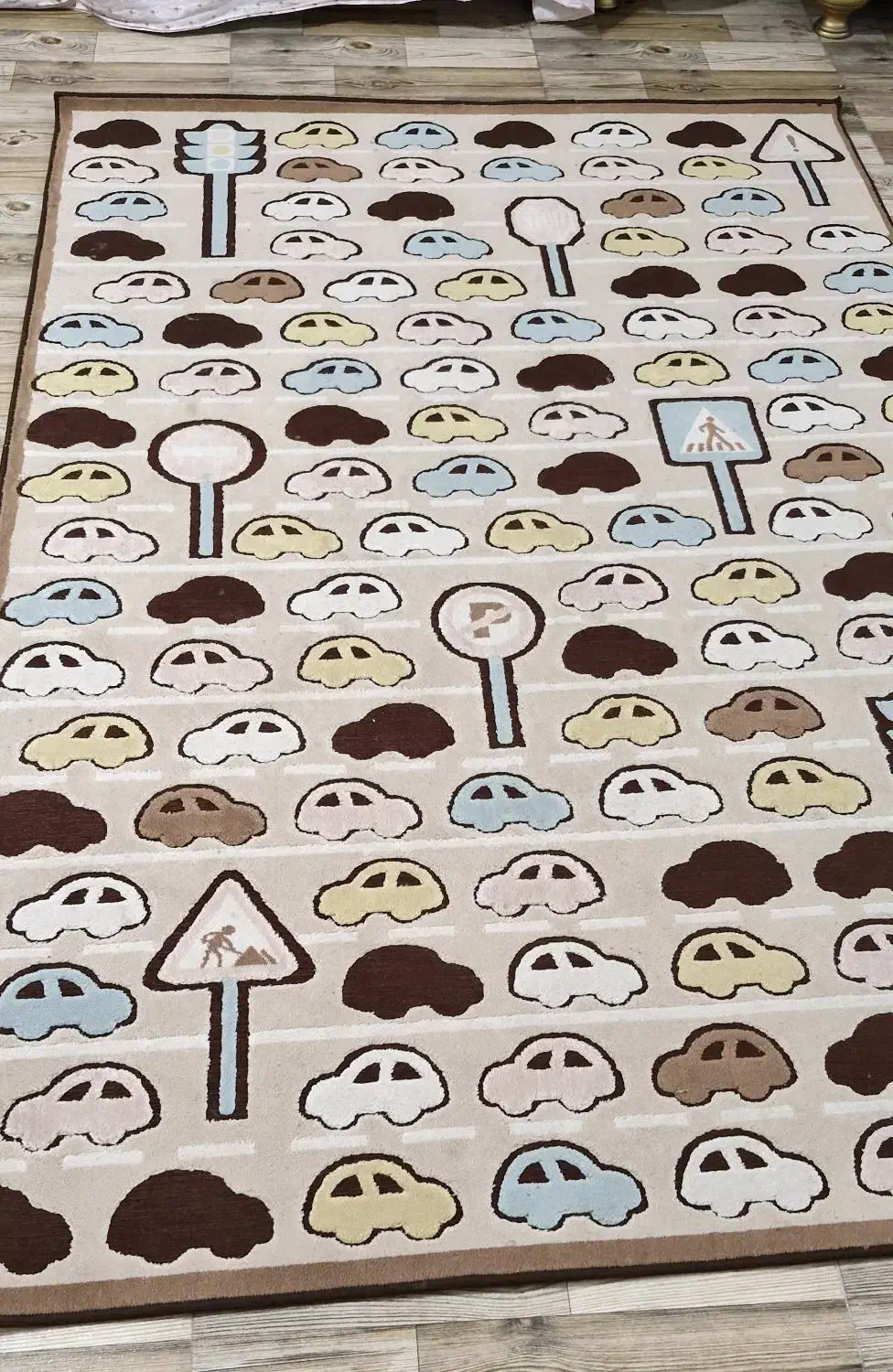 فرش اتاق کودک 1/5در 2.25|فرش|شیراز, غدیر شمالی|دیوار