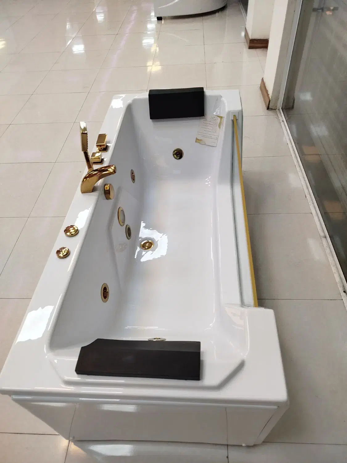 وان،جکوزی ...|لوازم حمام|رامسر, |دیوار