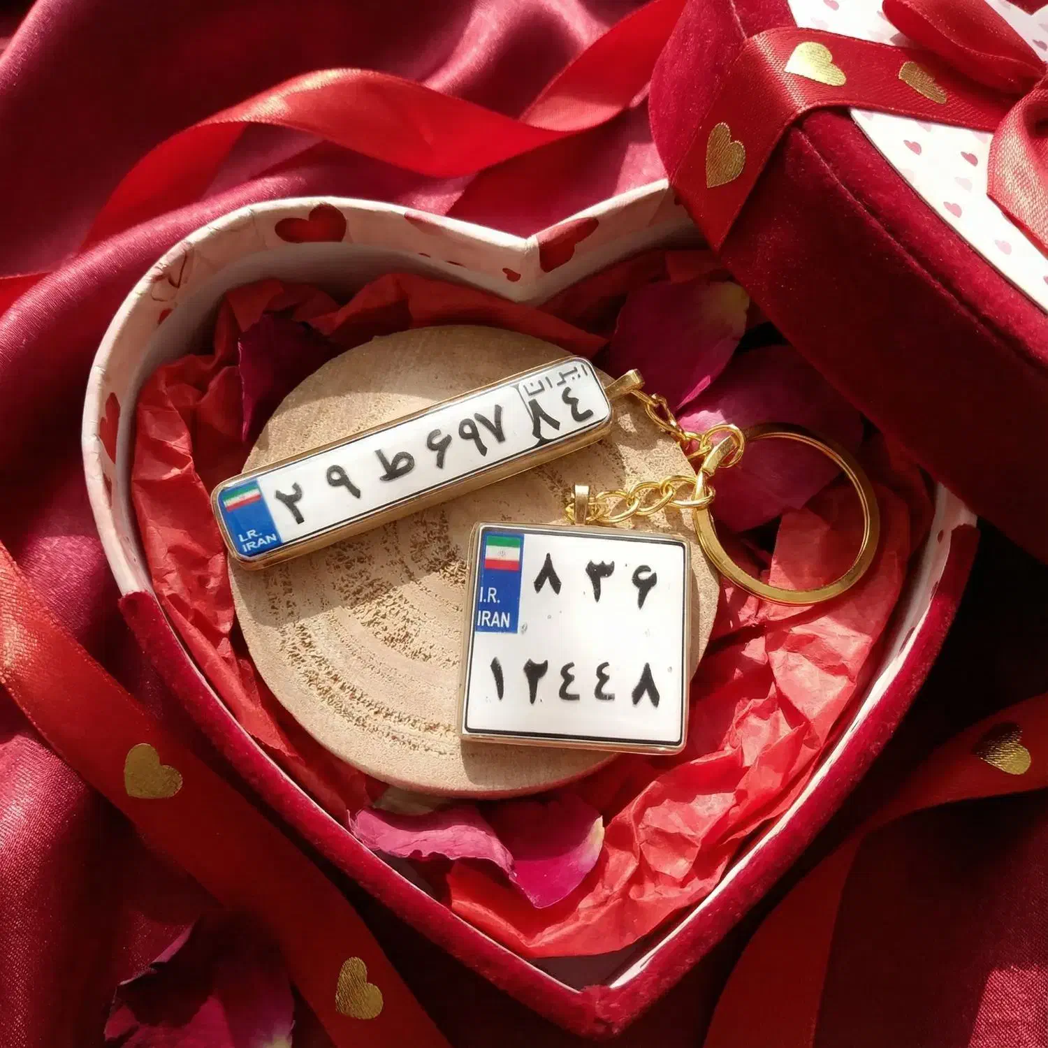 دست ساز های رزینی|بدلیجات|میناب, |دیوار