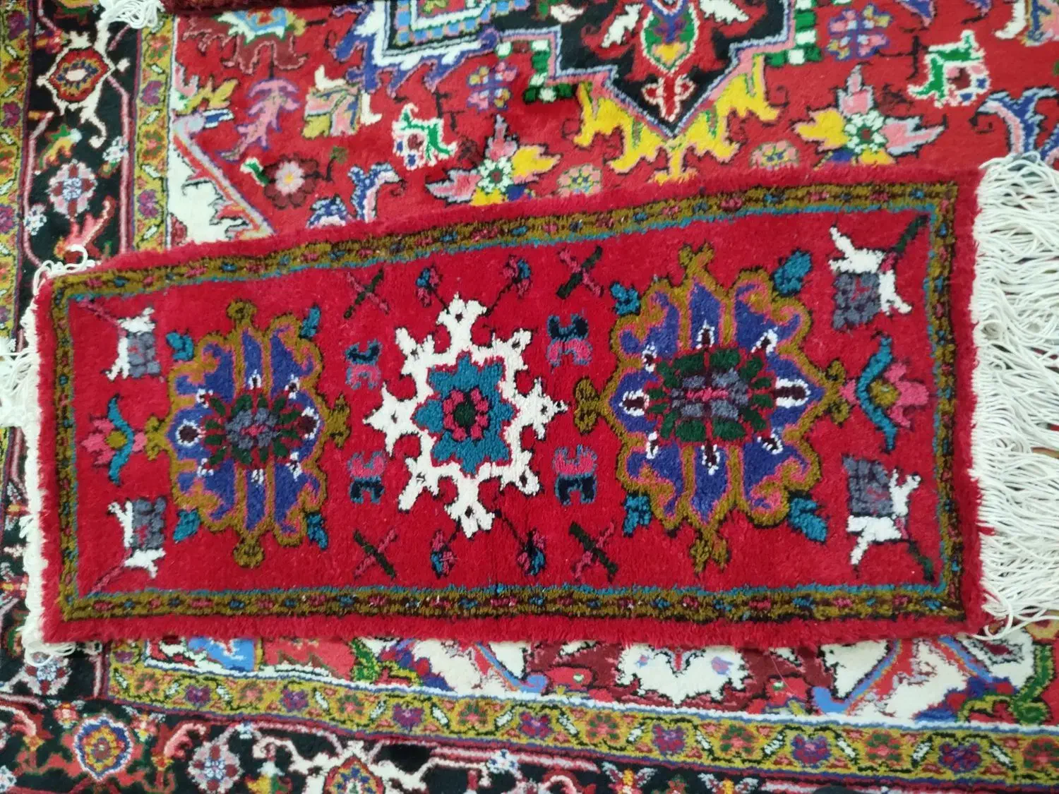 فرش پادری|پادری|تبریز, |دیوار