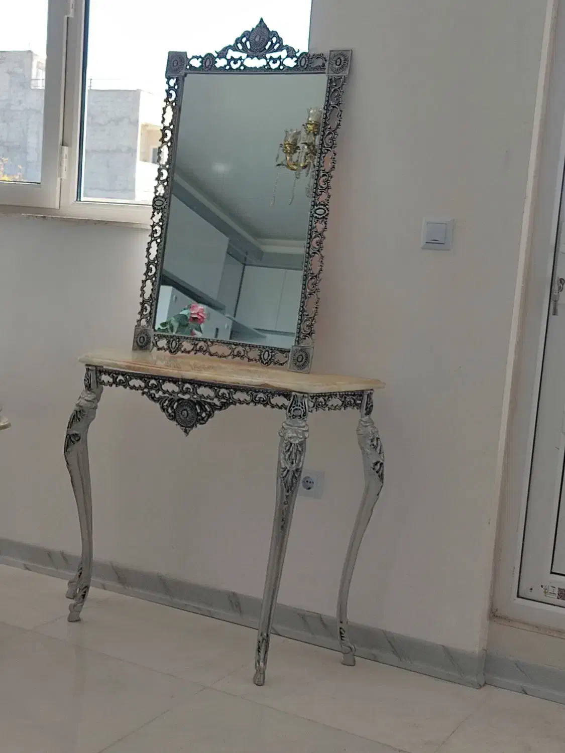 آینه و شمعدان|آینه|زنجان, |دیوار