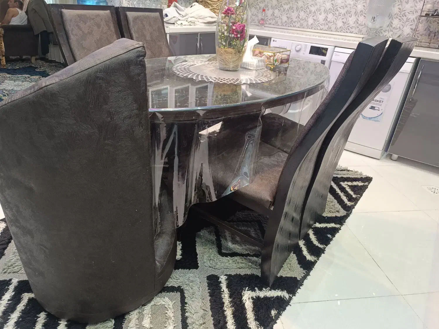 میز نهارخوری|میز و صندلی غذاخوری|جهرم, |دیوار