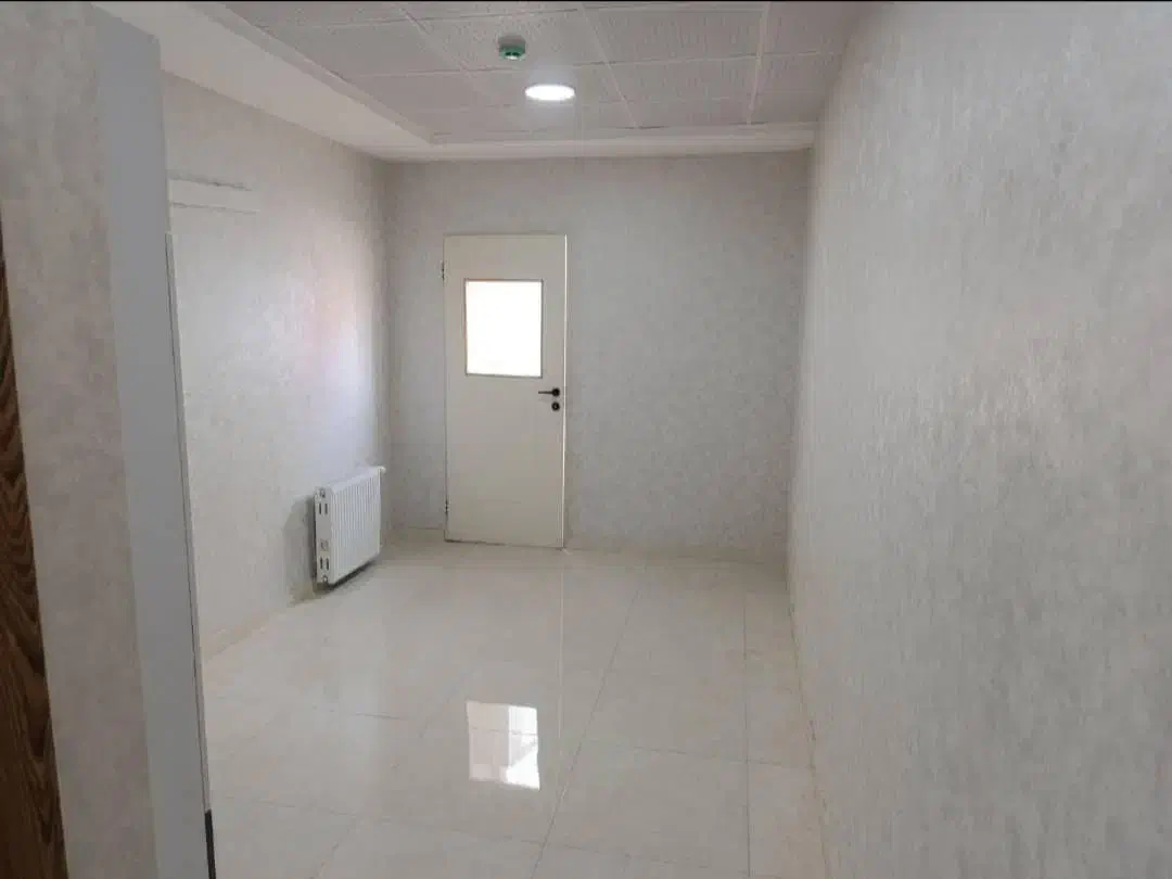 واحد / اداری / تجاری / ۸۰ متری / گاز|اجارهٔ دفتر کار، اتاق اداری، مطب|رشت, منظریه|دیوار