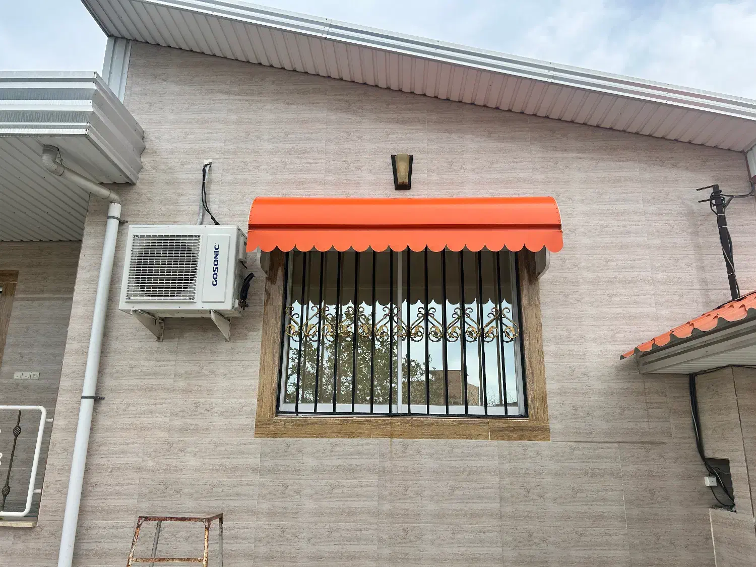 فروش ونصب بارانگیر پنجره و سایبان|خدمات پیشه و مهارت|کردکوی, |دیوار