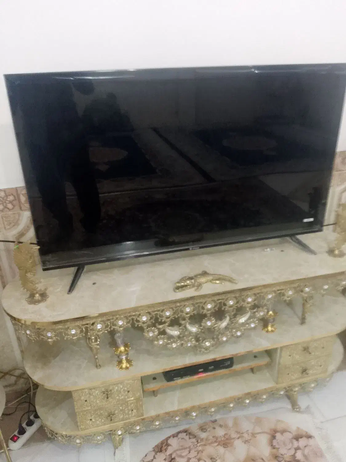 فروش تلویزیون۵۰اینج اسنوادرحدنو|تلویزیون و پروژکتور|دورود, |دیوار