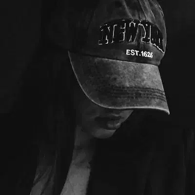 لباس و ناخن|لباس|کلات (خراسان), |دیوار