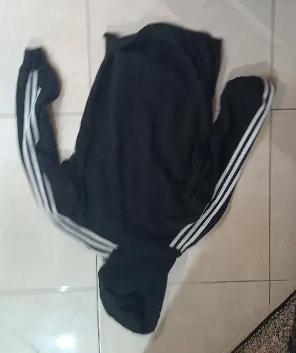 هودی مشکی|لباس|مشکین‌دشت, |دیوار