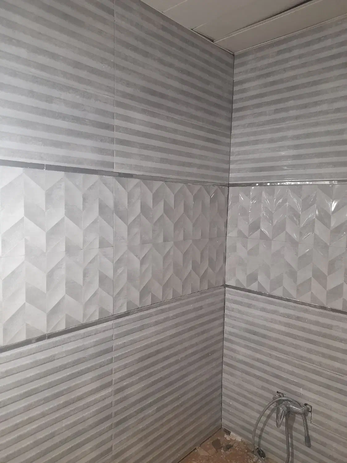 کاشی کاری سرامیک و سنگ|خدمات پیشه و مهارت|پرند, فاز ۵|دیوار