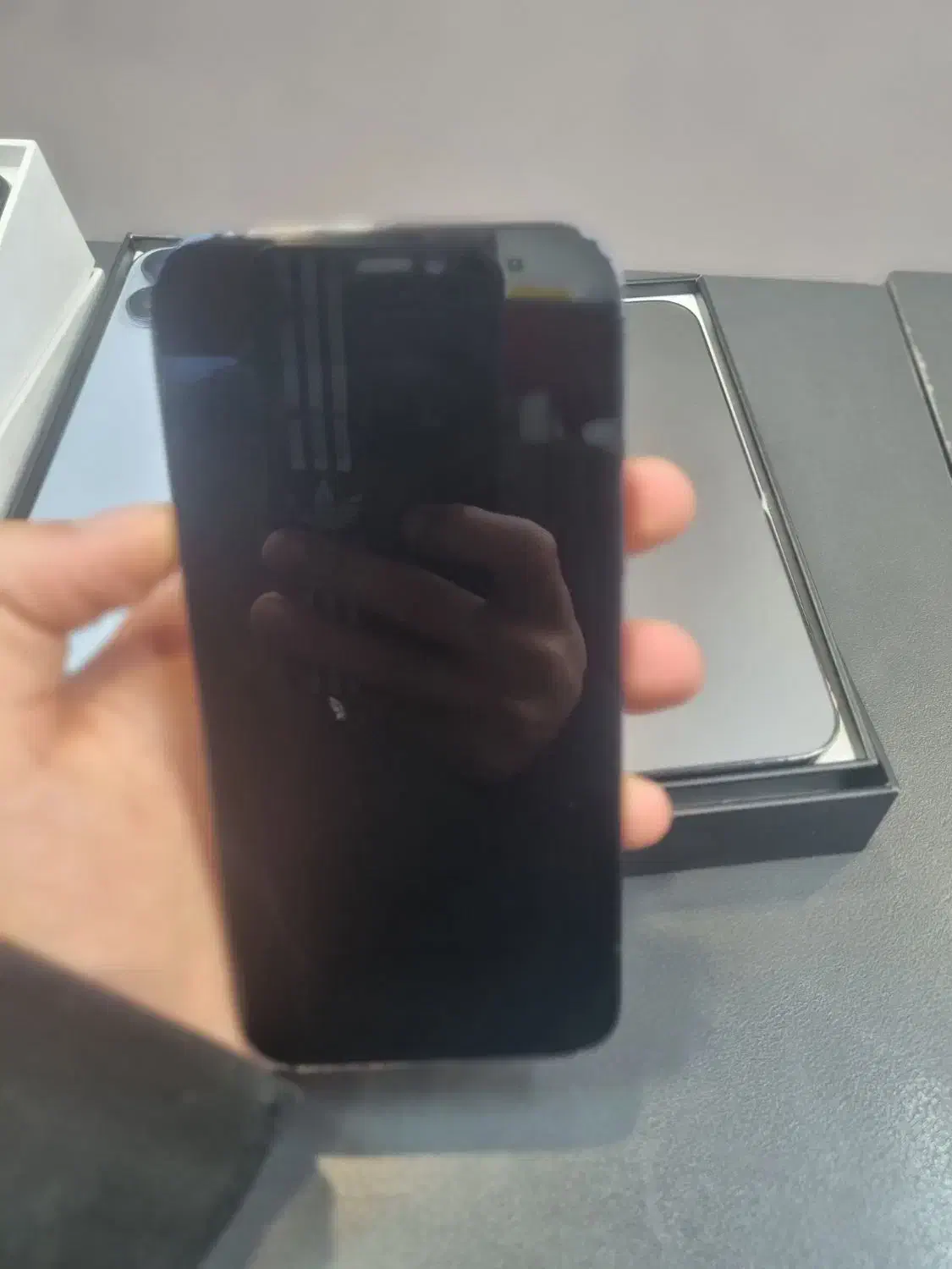 12pro|موبایل|تهران, فردوسی|دیوار