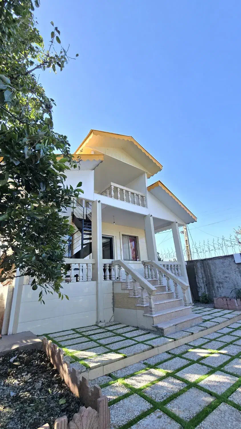 ویلای ۲۵۰ متری جنگلی/سندتک برگ/ویلا نیست برگ برندس|فروش خانه و ویلا|سیاهکل, |دیوار