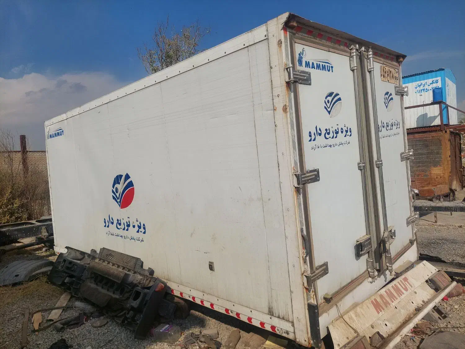 یخچال تصادفی ایسوزو۶تن باموتور|خودرو سنگین|اسلام‌شهر, شاطره|دیوار