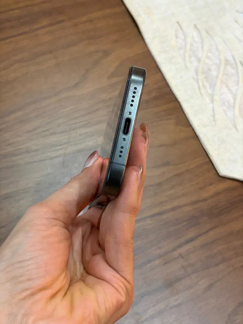 ایفون 15 Pro 128GB Ch|موبایل|تهران, فلسطین (میدان انقلاب)|دیوار