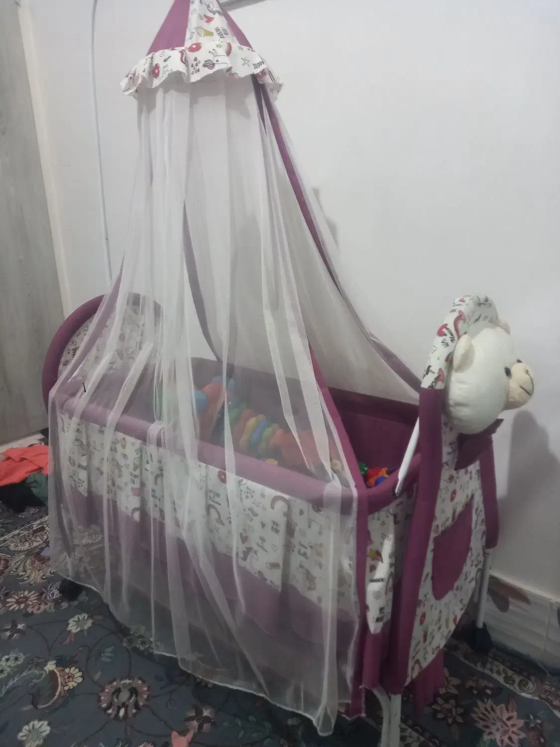 گهواره|تخت و صندلی بچه|خرمدره, |دیوار