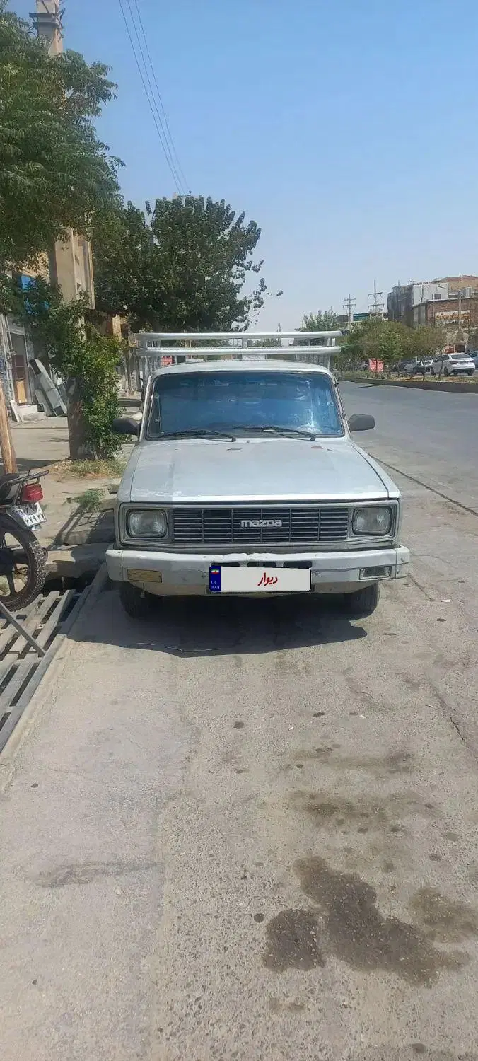 مزدا۲۰۰۰بدون خرج ترو تمیز|خودرو سواری و وانت|شیراز, شهرک صادقیه|دیوار