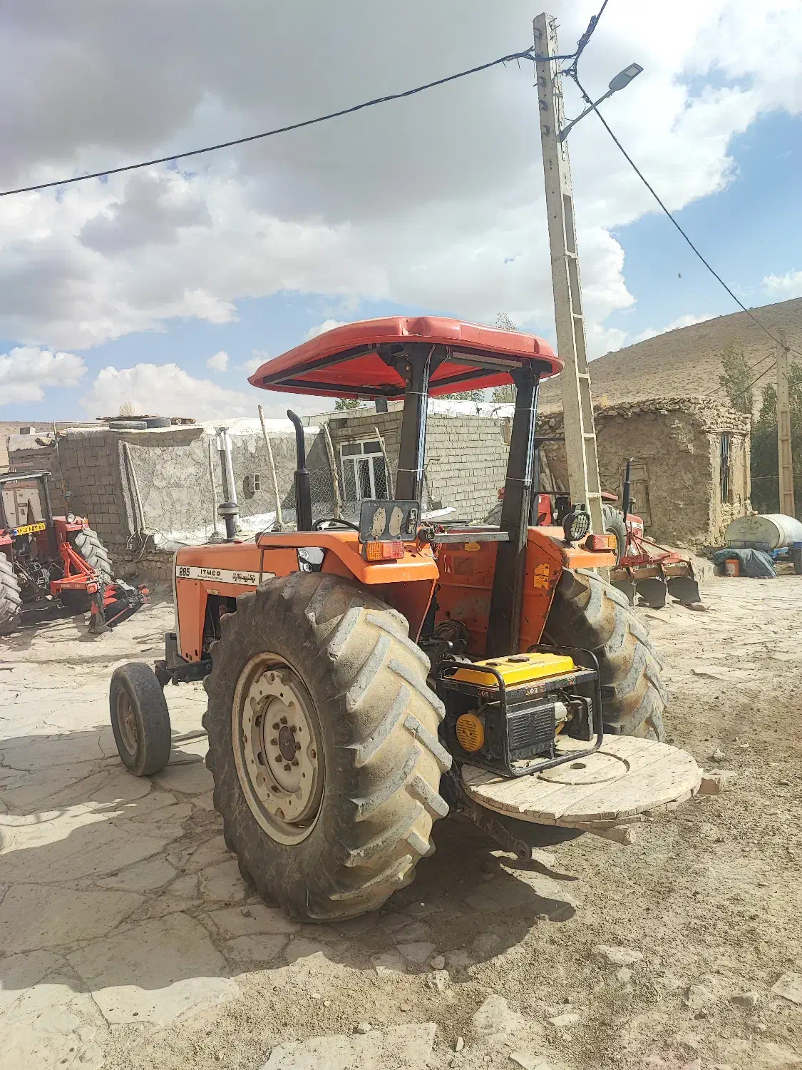 تراکتور285|خودرو سنگین|سقز, |دیوار