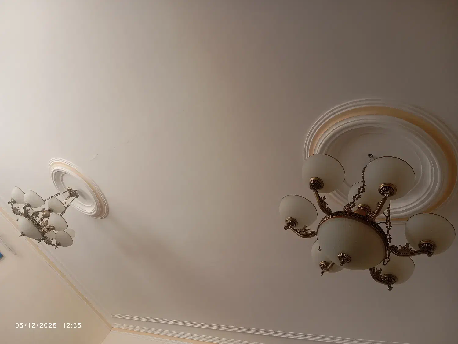 ۲عددلوسترسالم ودرحدنو|لوستر و چراغ آویز|محلات, |دیوار