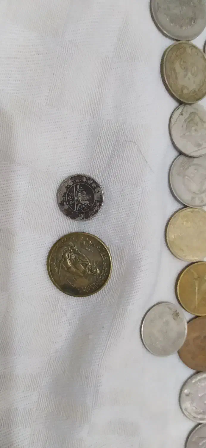 کلکسیونی ازانواع سکه خارجی وایرانی|کلکسیون سکه، تمبر، اسکناس|پاکدشت, پاکدشت (مامازند)|دیوار