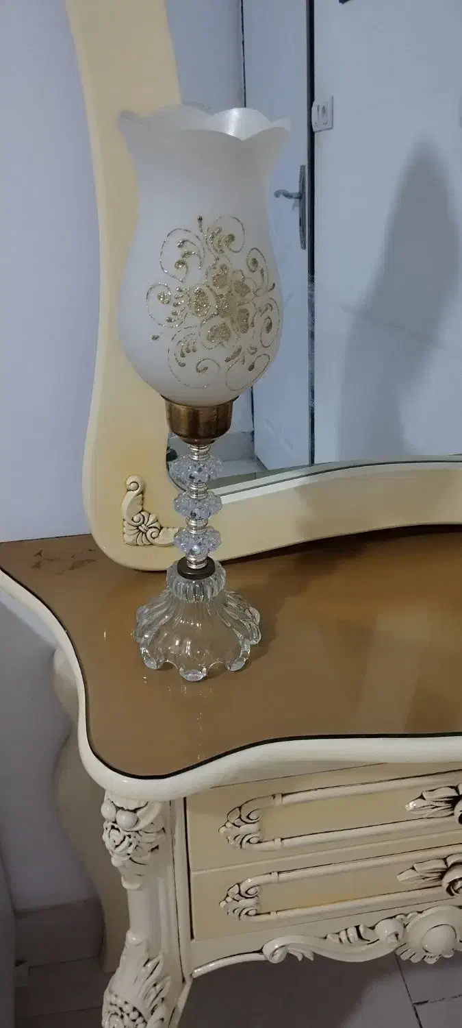 آینه و شمعدان|آینه|ورامین, خیر آباد|دیوار