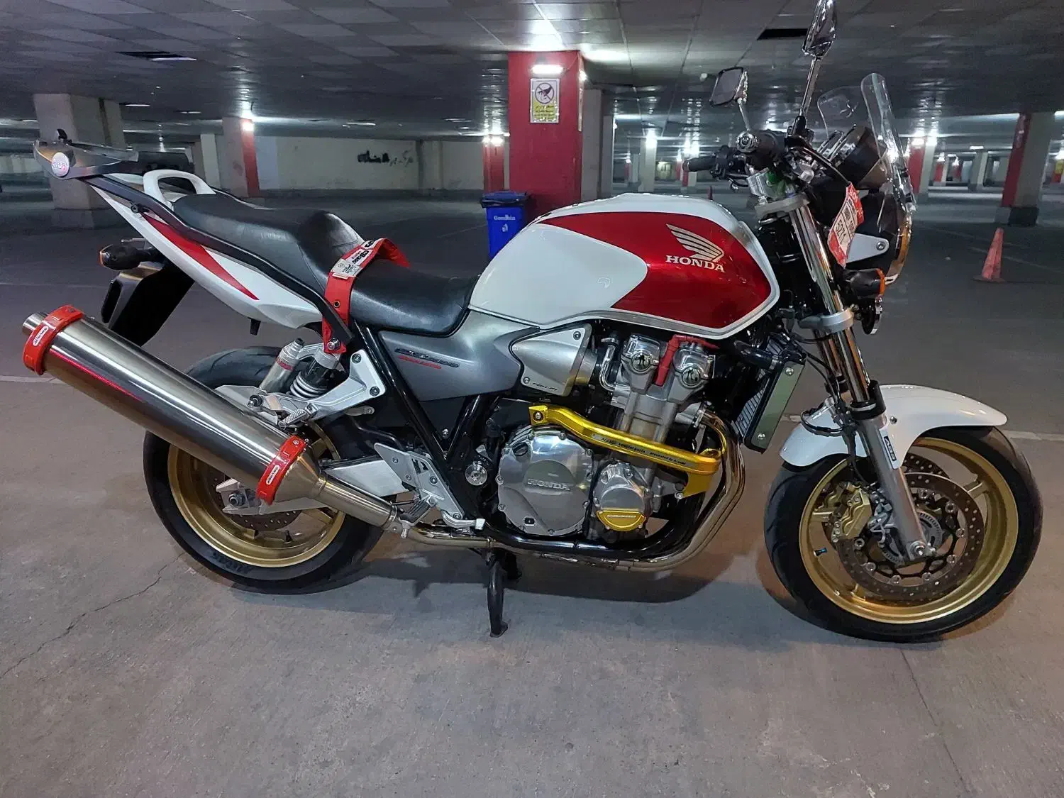 cb1300 مدل 2005 abs|موتورسیکلت|تهران, سید خندان (جلفا)|دیوار