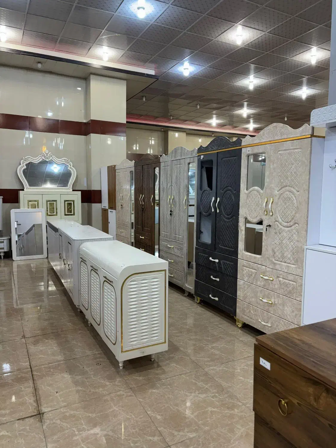 کمد وکیوم جادار باکیفیت جدید اقساطی کنگان|جاکفشی، کمد، دراور|بندر کنگان, |دیوار