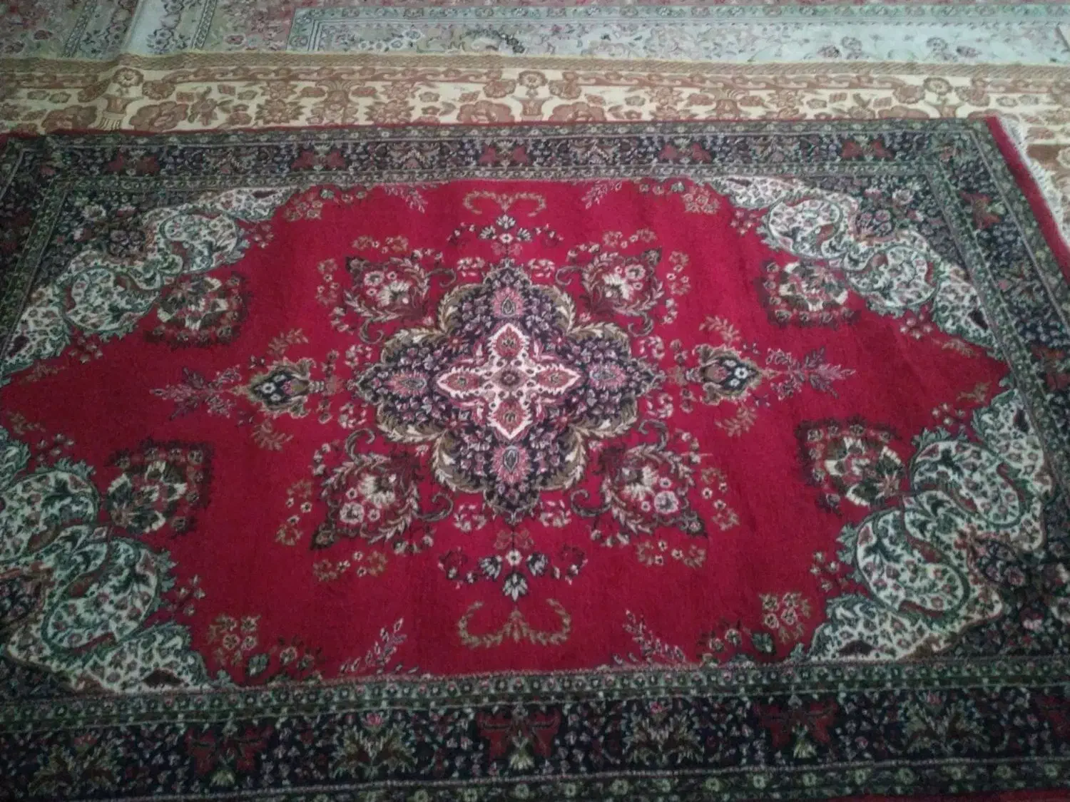 فرش های پاتریس درجه یک و نو|فرش|کرمانشاه, |دیوار