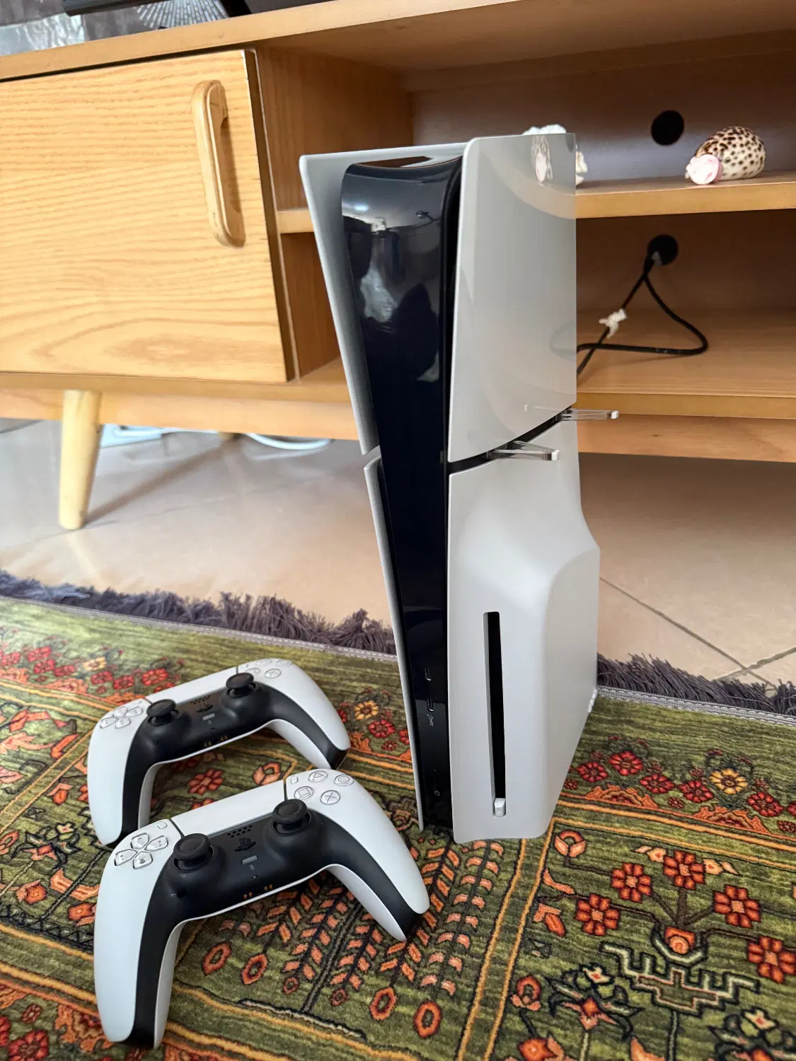 PS5 دیسک خور ریجن اروپا ۱ ترابایت دو دسته درحد نو|کنسول، بازی ویدئویی و آنلاین|تهران, اقدسیه (شهرری)|دیوار