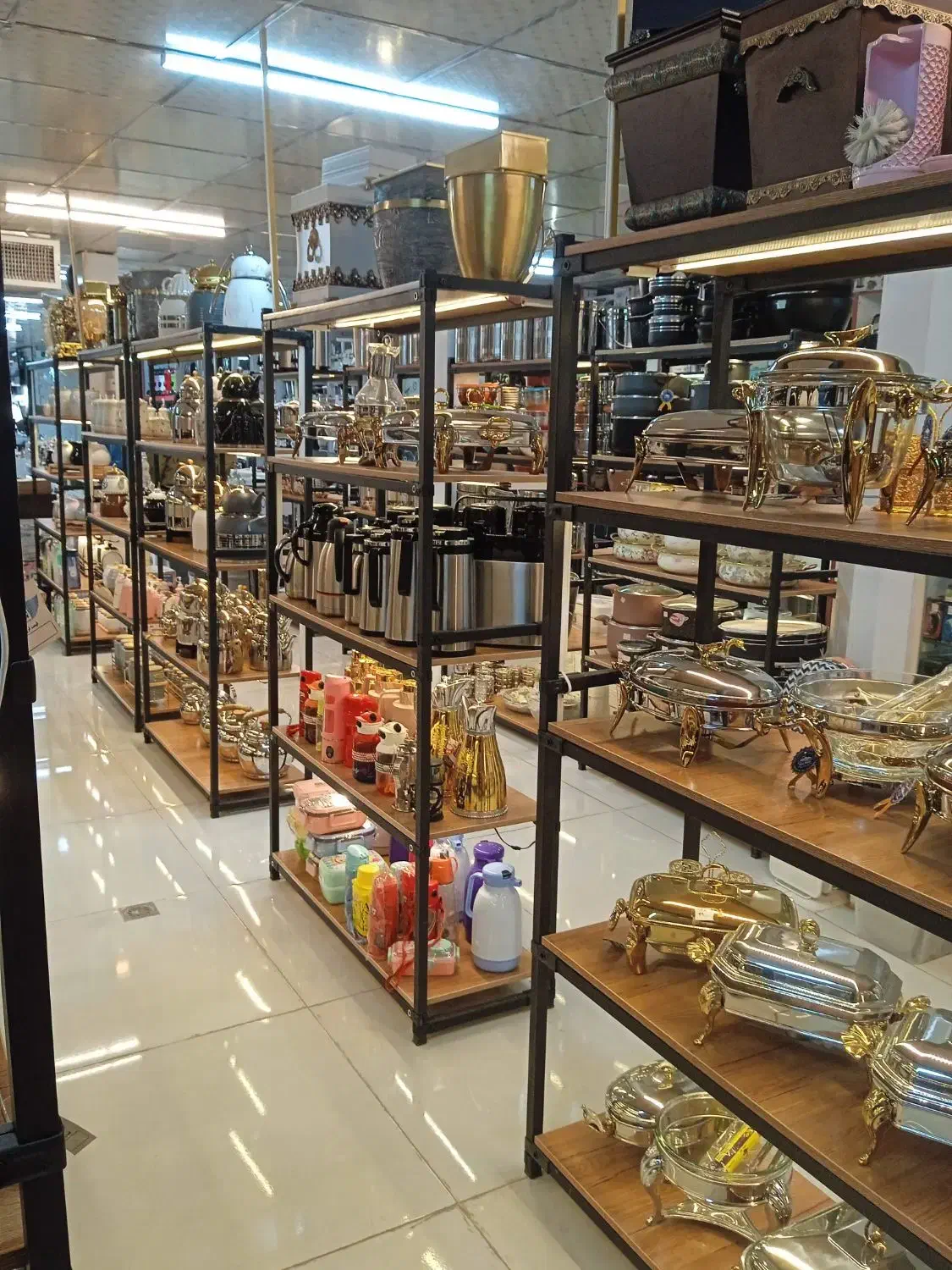 قفسه و رگال|کتابخانه، شلف، قفسههای دیواری|یزد, |دیوار