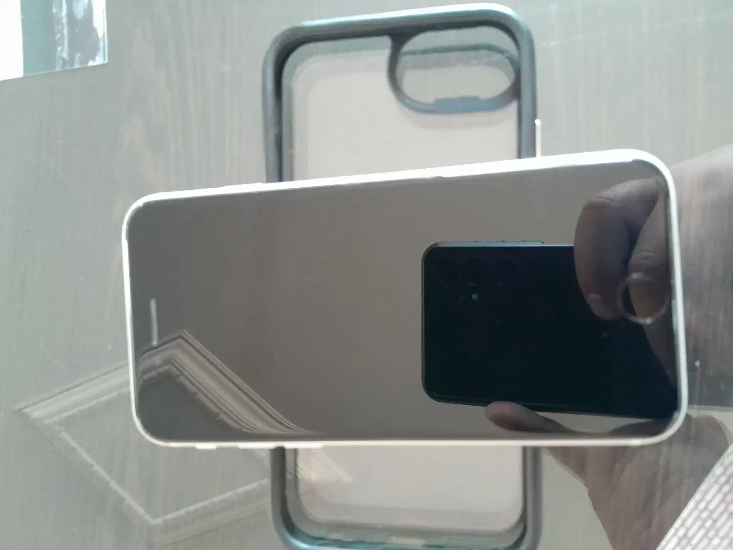 ایفون se 2020 در حد اکبند ۶۴ گیگ|موبایل|اندیشه, شهرک مریم|دیوار