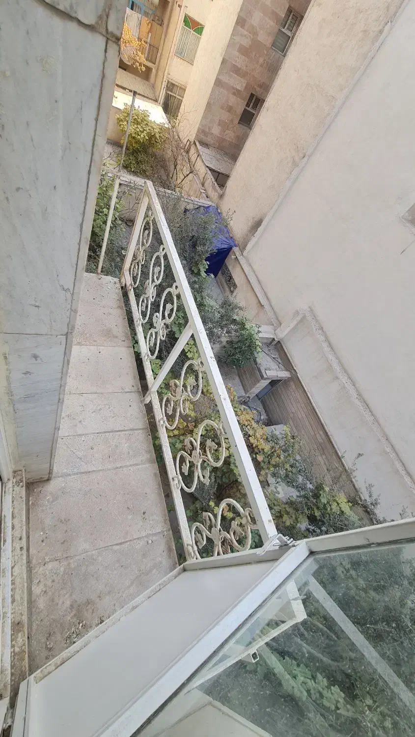 /۴۷ متر /گلستان/ اسانسور/