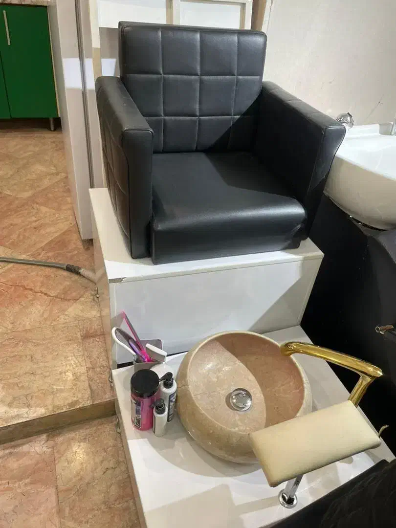 فروش تجهیزات آرایشگاه زنانه|آرایشگاه و سالن‌های زیبایی|مشگین شهر, |دیوار