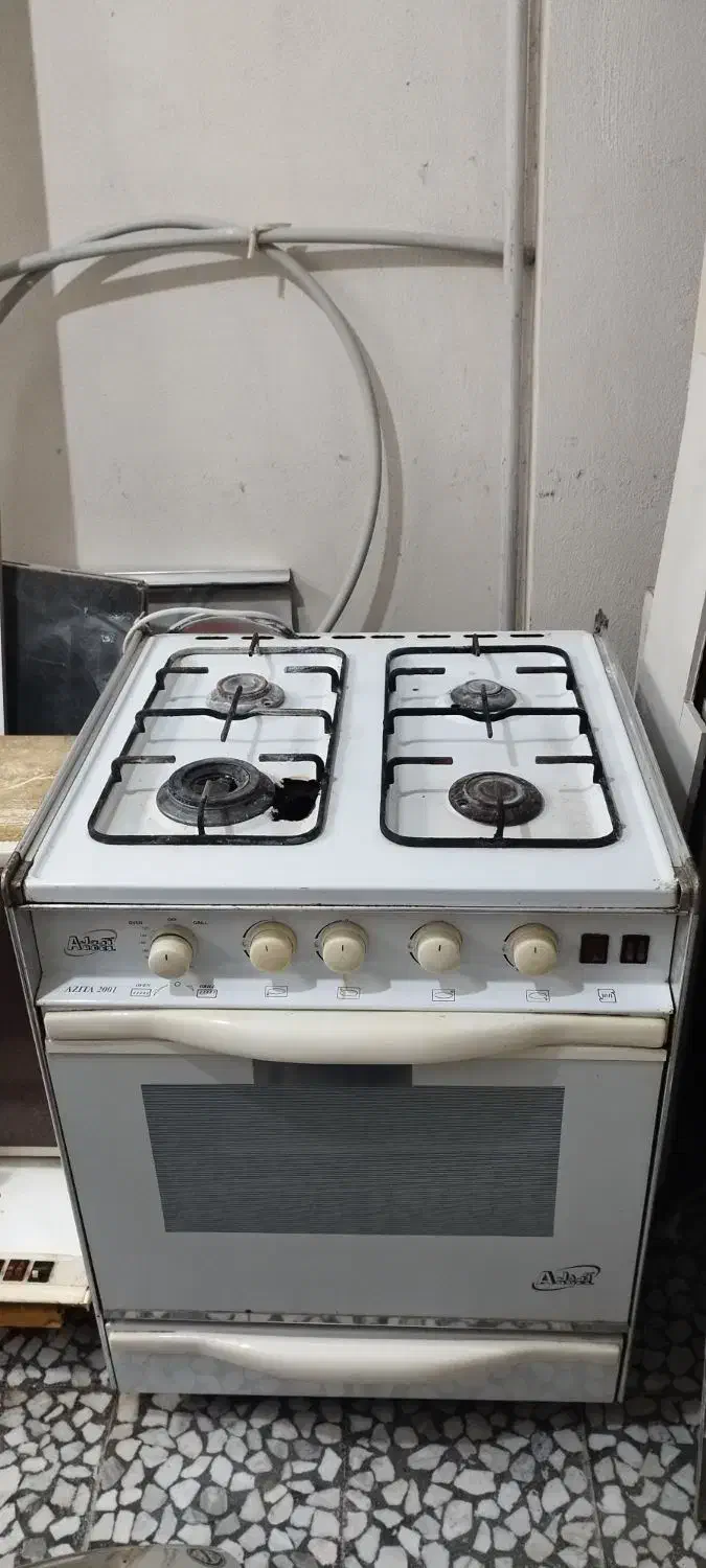 گاز و فر ۴شعله آردل|اجاق گاز و لوازم برقی پختوپز|رشت, منظریه|دیوار