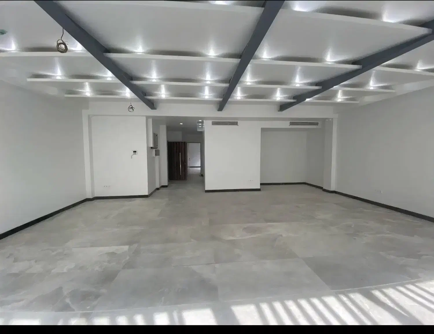 133 متر فرمانیه دفتر پزشکی و وکالت پارکینگ انباری|اجارهٔ دفتر کار، اتاق اداری، مطب|تهران, حصار بوعلی|دیوار