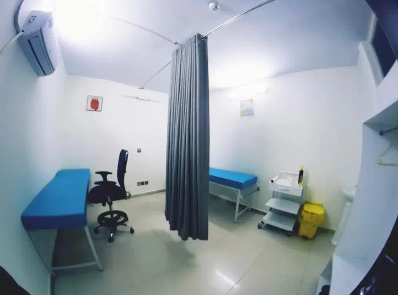 پزشک ناظر کلینیک لاغری|استخدام درمانی، زیبایی، بهداشتی|شاهین‌شهر, فردوسی|دیوار