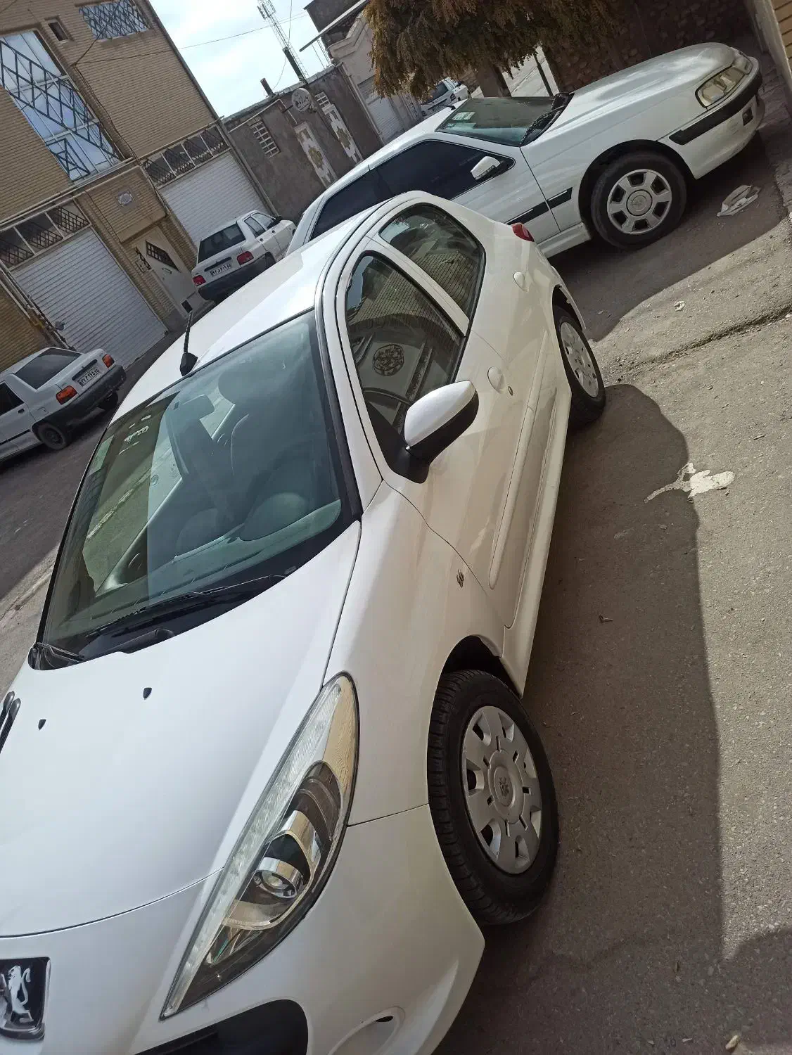 فروش۲۰۷ تمیز کم کار|خودرو سواری و وانت|سیرجان, |دیوار