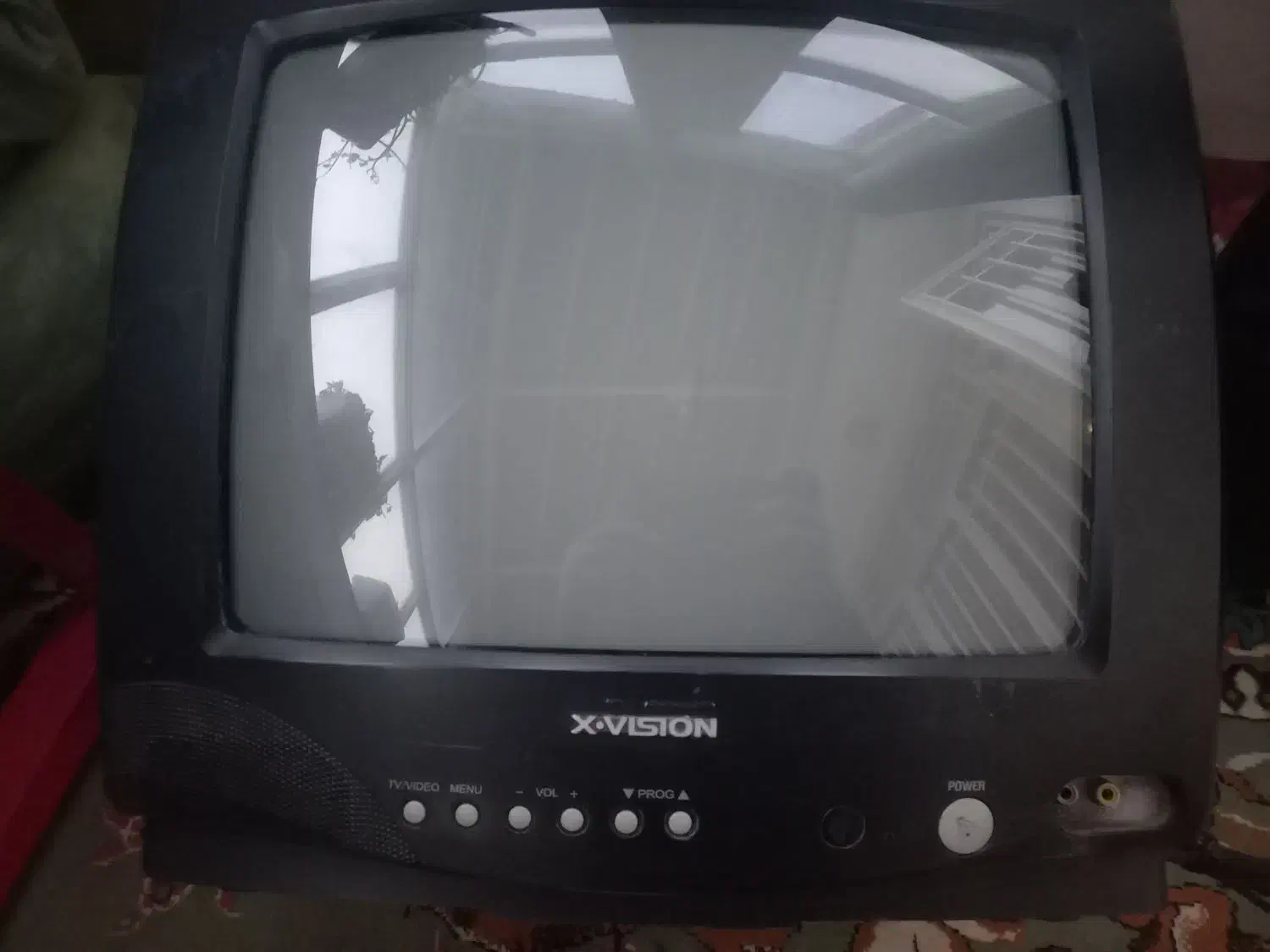 تلویزیون ۱۴ اینچ|تلویزیون و پروژکتور|تربت‌حیدریه, شهرک ولیعصر|دیوار